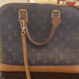 Louis Vuitton Monogram Alma PM